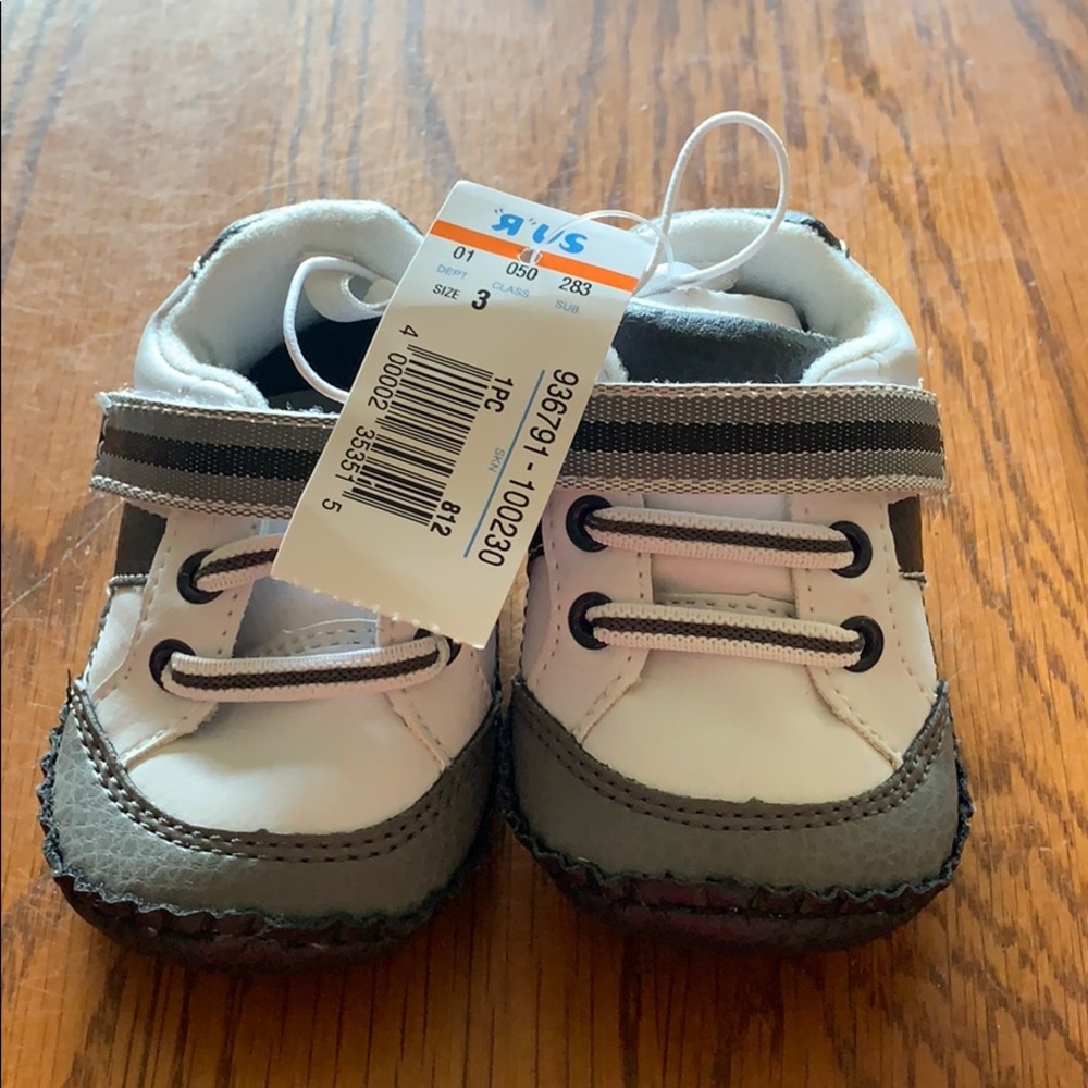 🍁 5 for $20 Baby Sneakers